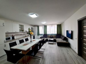 West Luxury Apartment